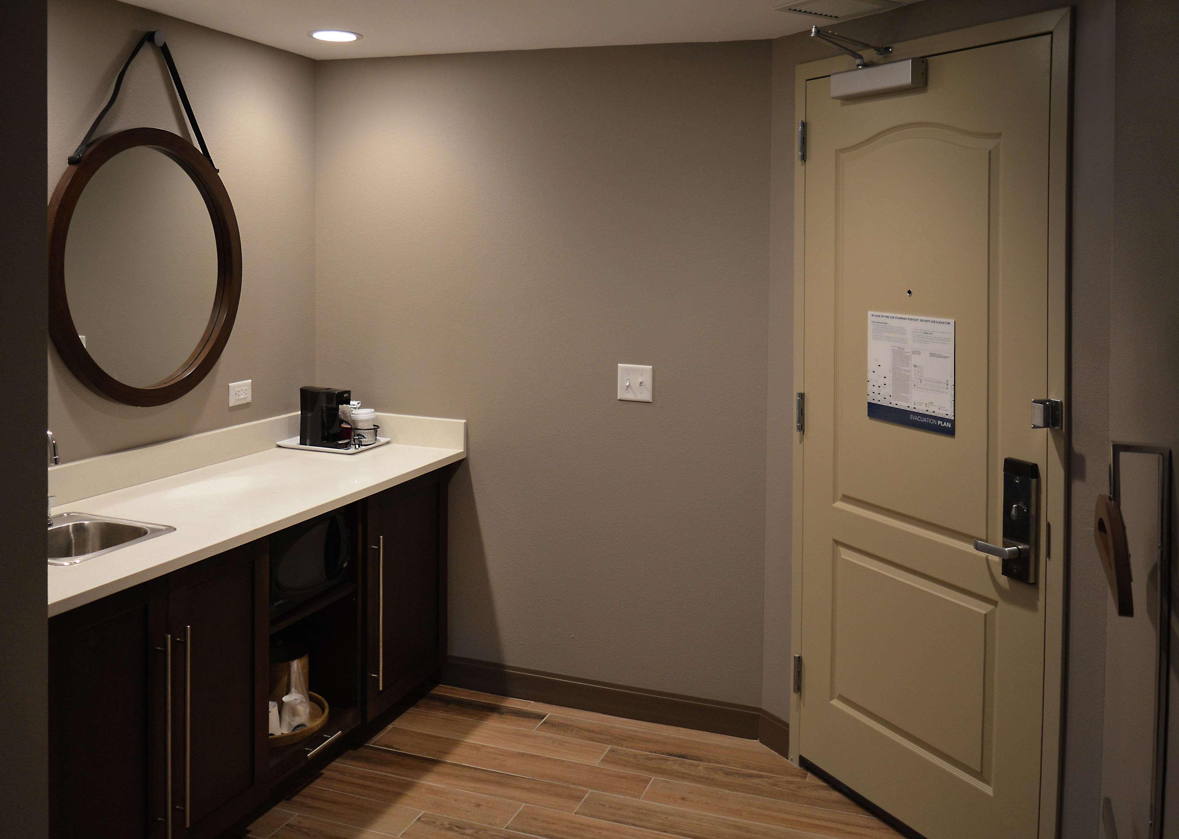 Hampton Inn & Suites Philadelphia/Media Ngoại thất bức ảnh