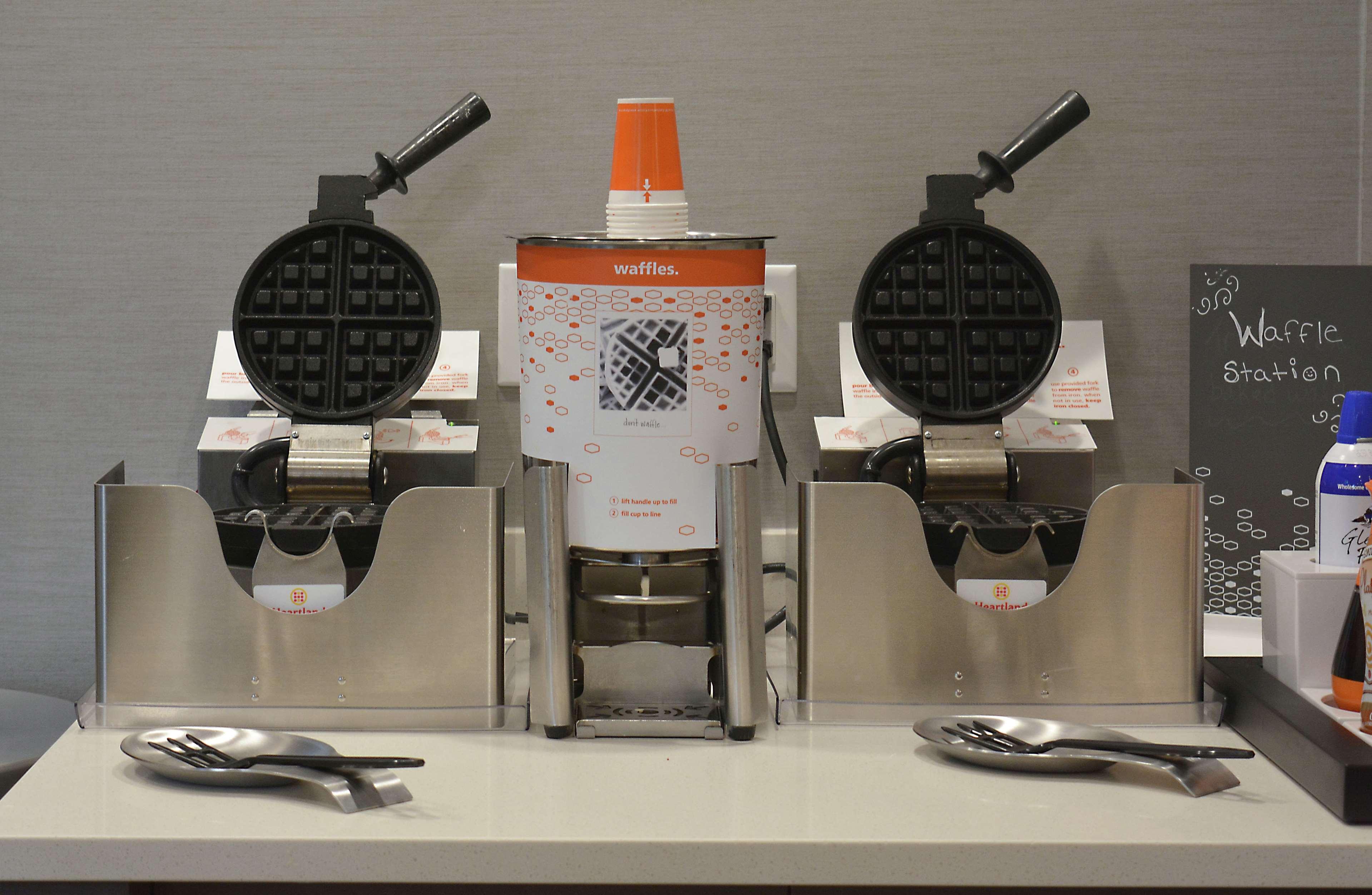Hampton Inn & Suites Philadelphia/Media Ngoại thất bức ảnh
