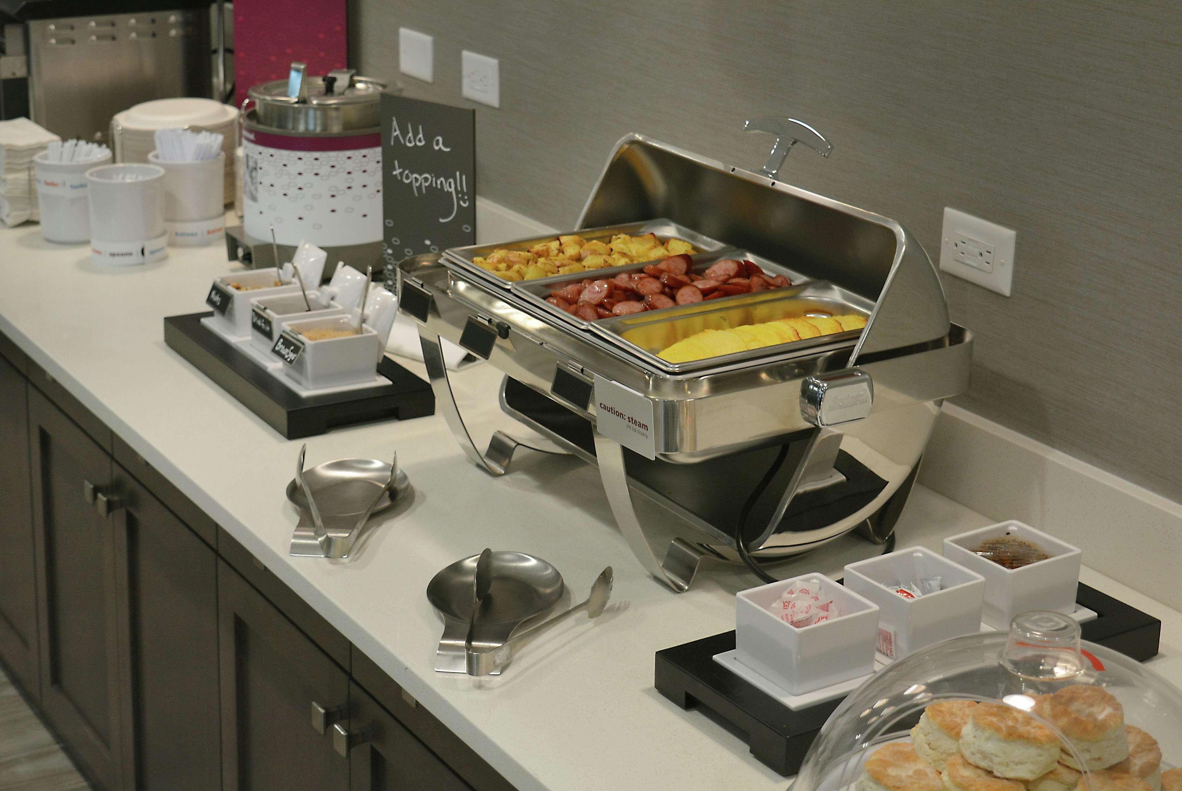 Hampton Inn & Suites Philadelphia/Media Ngoại thất bức ảnh