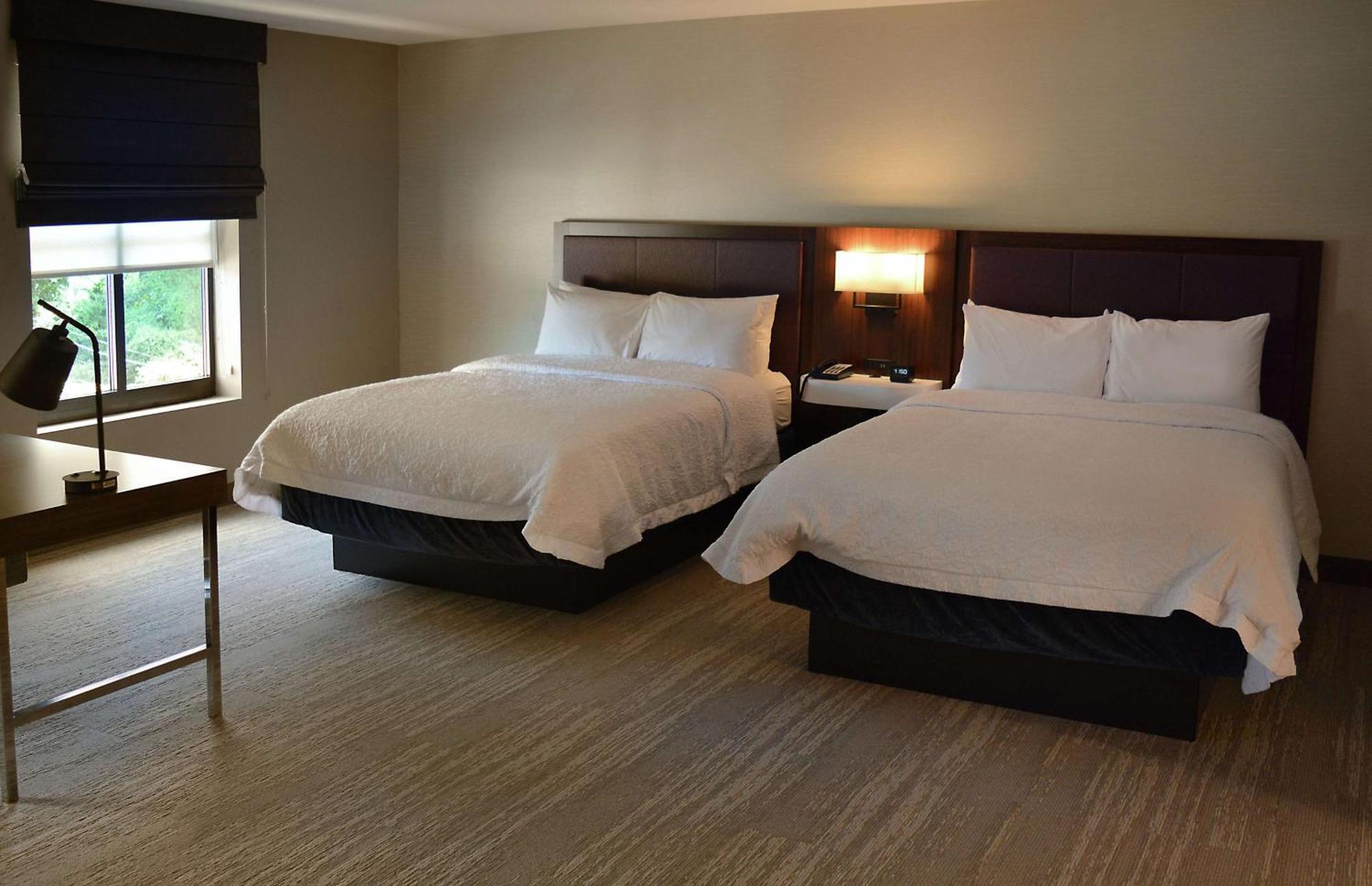Hampton Inn & Suites Philadelphia/Media Ngoại thất bức ảnh