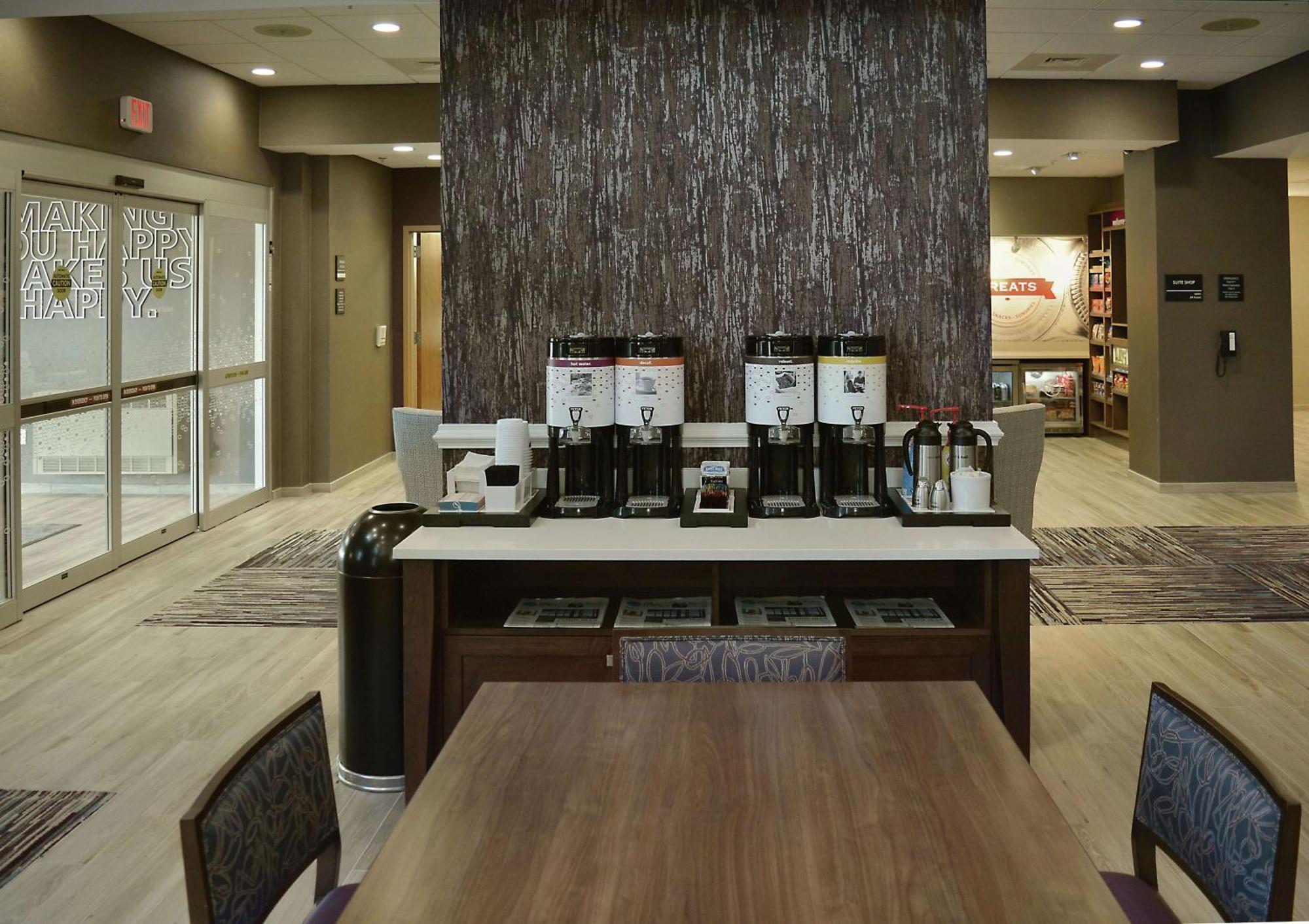 Hampton Inn & Suites Philadelphia/Media Ngoại thất bức ảnh